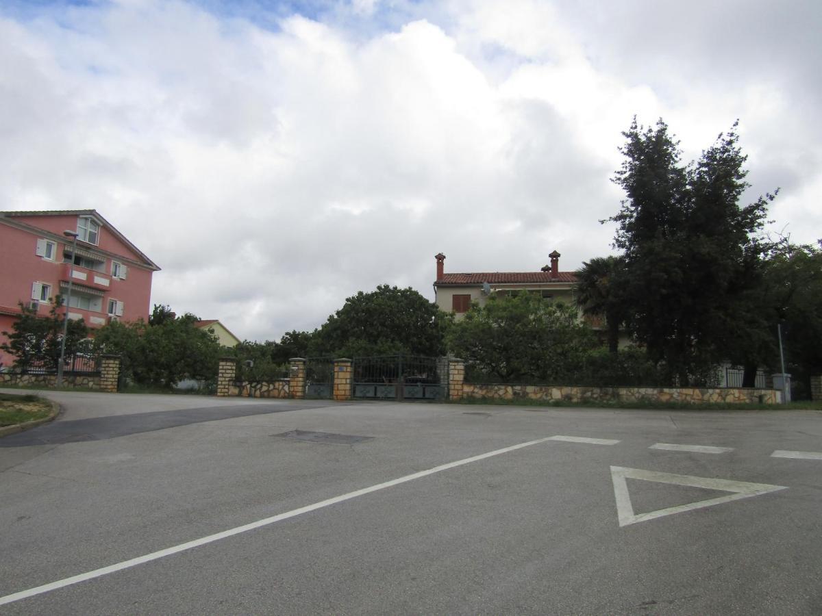 Green Garden Apartments Rovinj Exteriör bild
