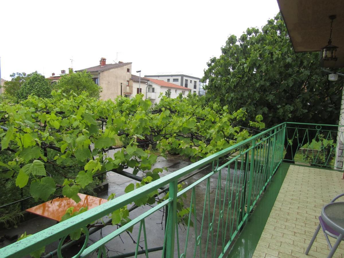 Green Garden Apartments Rovinj Exteriör bild